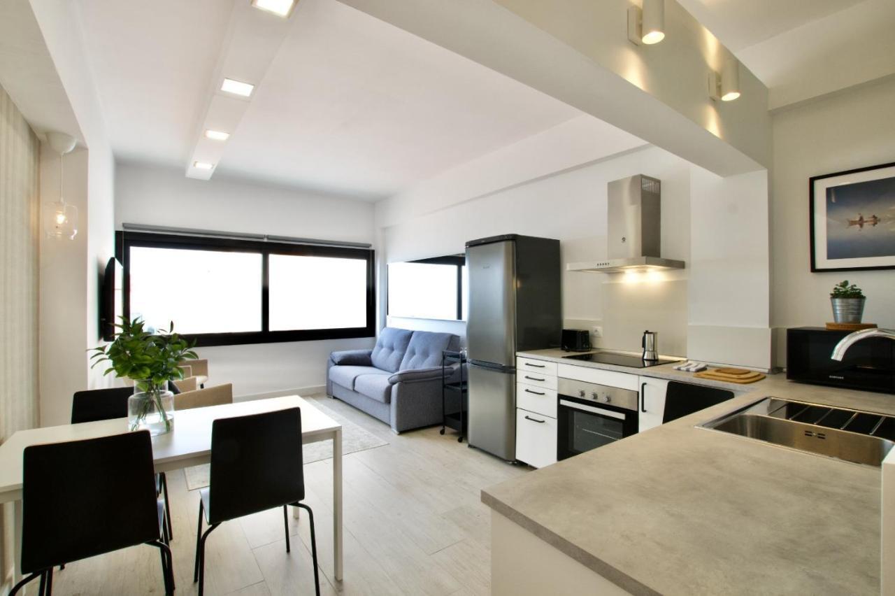 Homeforguest Apartamento Con Vistas A Las Canteras 라스팔마스 외부 사진